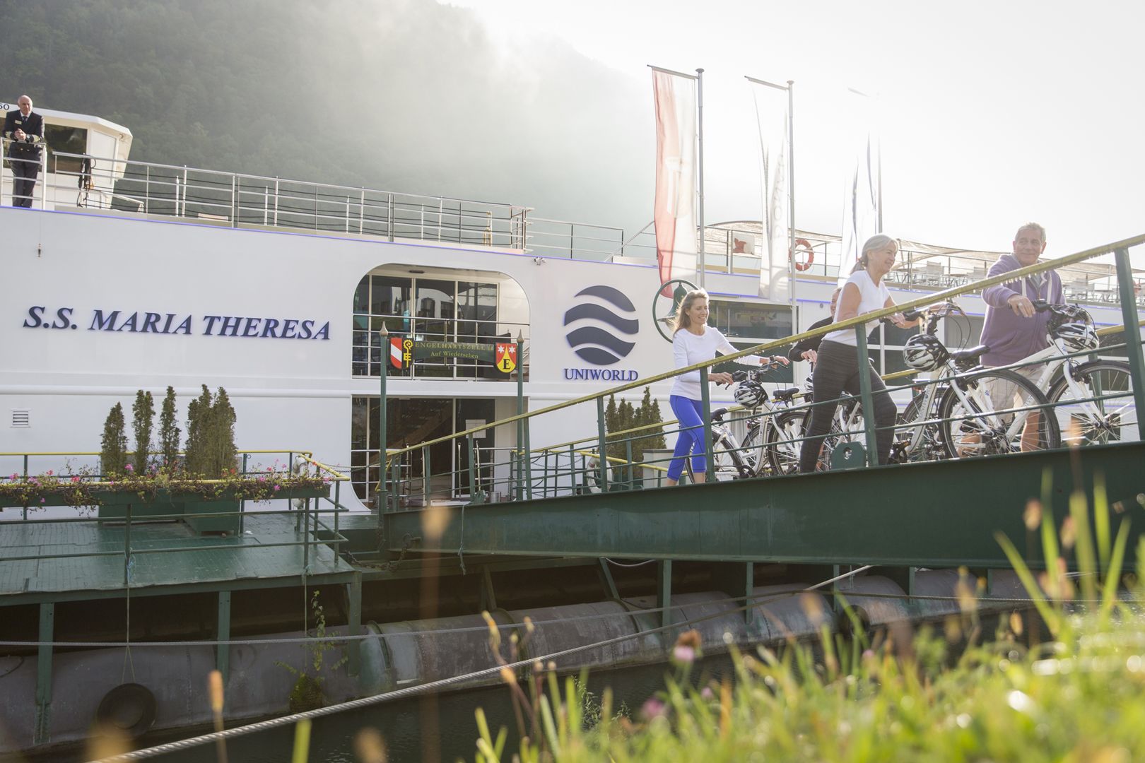 Uniworld Boutique River Cruises - S.S. Marie Theresa - Excursions Bikes 1.jpg